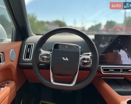 Белый Li Auto L6, объемом двигателя 1.5 л и пробегом 1 тыс. км за 58900 $, фото 21 на Automoto.ua