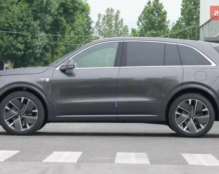 Li Auto L6, объемом двигателя 1.5 л и пробегом 0 тыс. км за 46899 $, фото 4 на Automoto.ua