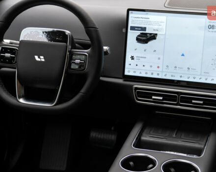 купить новое авто Li Auto L6 2024 года от официального дилера Света Li Auto фото