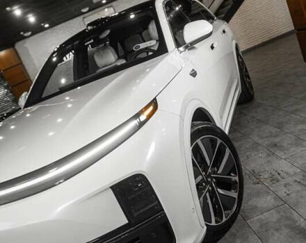 Білий Li Auto L7, об'ємом двигуна 1.5 л та пробігом 14 тис. км за 65000 $, фото 6 на Automoto.ua