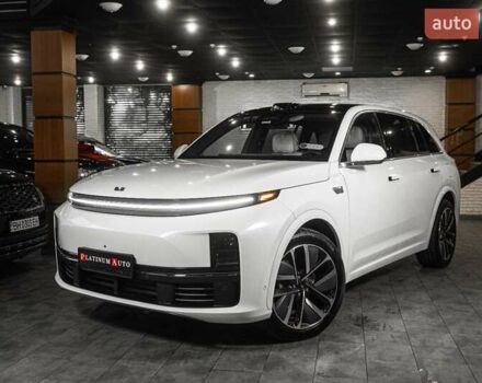 Білий Li Auto L7, об'ємом двигуна 1.5 л та пробігом 14 тис. км за 65000 $, фото 12 на Automoto.ua