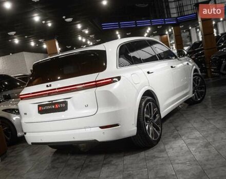 Білий Li Auto L7, об'ємом двигуна 1.5 л та пробігом 14 тис. км за 65000 $, фото 3 на Automoto.ua