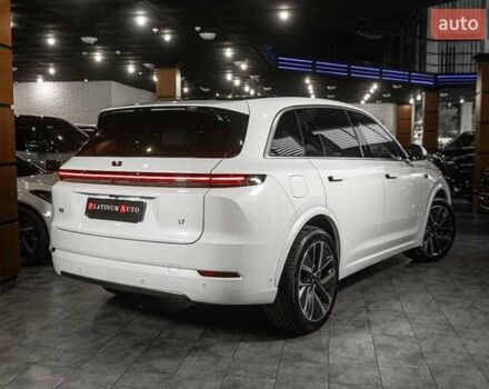 Білий Li Auto L7, об'ємом двигуна 1.5 л та пробігом 14 тис. км за 65000 $, фото 5 на Automoto.ua