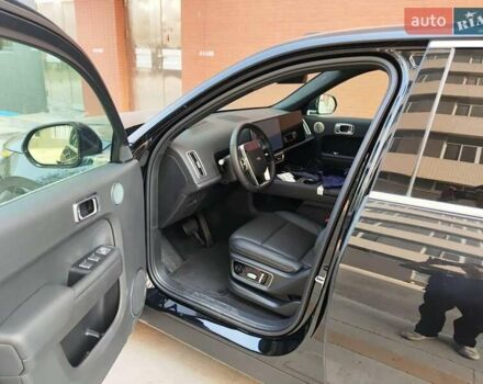Черный Li Auto L7, объемом двигателя 1.5 л и пробегом 4 тыс. км за 58999 $, фото 1 на Automoto.ua