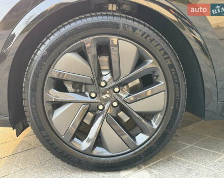 Черный Li Auto L7, объемом двигателя 1.5 л и пробегом 4 тыс. км за 58999 $, фото 9 на Automoto.ua