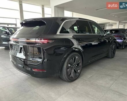 Черный Li Auto L7, объемом двигателя 1.5 л и пробегом 3 тыс. км за 61000 $, фото 11 на Automoto.ua