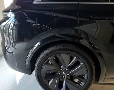 Черный Li Auto L7, объемом двигателя 1.5 л и пробегом 3 тыс. км за 61000 $, фото 3 на Automoto.ua