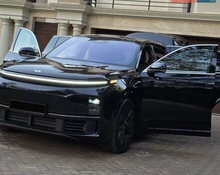 Чорний Li Auto L7, об'ємом двигуна 1.5 л та пробігом 1 тис. км за 68900 $, фото 12 на Automoto.ua