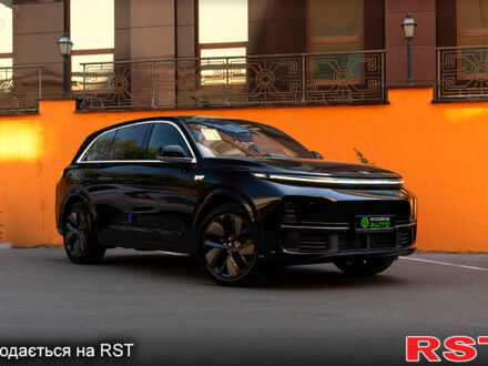 Li Auto L7, объемом двигателя 1.5 л и пробегом 0 тыс. км за 63990 $, фото 1 на Automoto.ua