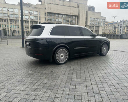 Черный Li Auto L9, объемом двигателя 1.5 л и пробегом 21 тыс. км за 74000 $, фото 6 на Automoto.ua
