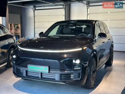 Li Auto L9 2024 в Киеве на Automoto.ua Черный Li Auto L9, объемом двигателя 1.5 л и пробегом 1 тыс. км за 75000 $, фото 1 на Automoto.ua