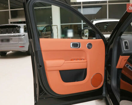 Li Auto L9, объемом двигателя 1.5 л и пробегом 0 тыс. км за 81650 $, фото 11 на Automoto.ua