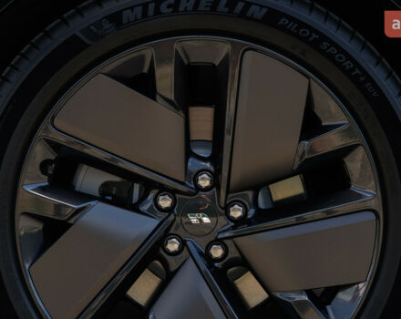 купить новое авто Li Auto L9 2025 года от официального дилера Автосалон ECODRIVE AUTO Київ Li Auto фото