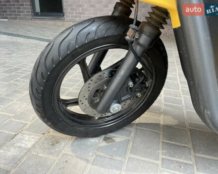 Желтый Ligier Pulse 3, объемом двигателя 0 л и пробегом 22 тыс. км за 1399 $, фото 20 на Automoto.ua