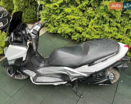 Білий Like.Bike Earth, об'ємом двигуна 0 л та пробігом 13 тис. км за 1914 $, фото 6 на Automoto.ua