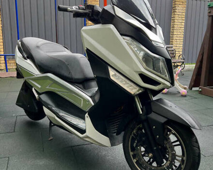Білий Like.Bike Earth, об'ємом двигуна 0 л та пробігом 13 тис. км за 1914 $, фото 2 на Automoto.ua