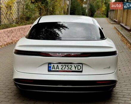 Белый Lucid Air, объемом двигателя 0 л и пробегом 5 тыс. км за 49999 $, фото 10 на Automoto.ua