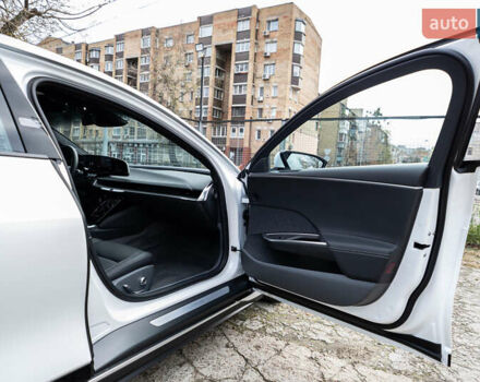 Белый Lucid Air, объемом двигателя 0 л и пробегом 10 тыс. км за 49950 $, фото 64 на Automoto.ua