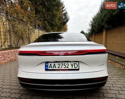 Белый Lucid Air, объемом двигателя 0 л и пробегом 5 тыс. км за 49999 $, фото 4 на Automoto.ua