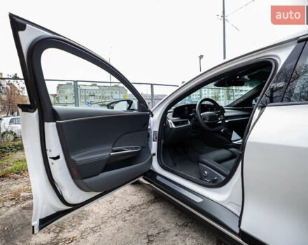 Белый Lucid Air, объемом двигателя 0 л и пробегом 10 тыс. км за 49950 $, фото 52 на Automoto.ua