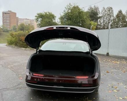 Коричневий Lucid Air, об'ємом двигуна 0 л та пробігом 700 тис. км за 32000 $, фото 35 на Automoto.ua