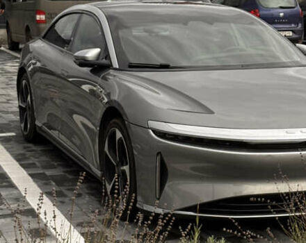 Серый Lucid Air, объемом двигателя 0 л и пробегом 65 тыс. км за 42000 $, фото 4 на Automoto.ua