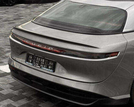 Серый Lucid Air, объемом двигателя 0 л и пробегом 65 тыс. км за 42000 $, фото 3 на Automoto.ua