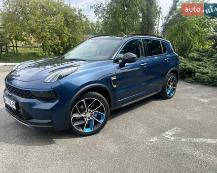 Синий Lynk & Co 01, объемом двигателя 1.48 л и пробегом 80 тыс. км за 25000 $, фото 2 на Automoto.ua