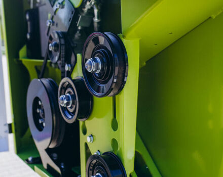 Зеленый Maans Другая, объемом двигателя 0 л и пробегом 0 тыс. км за 358206 $, фото 2 на Automoto.ua