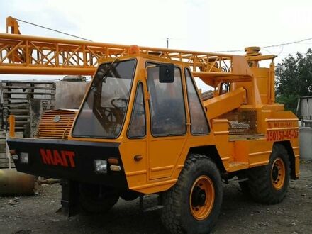 MAIT HR 1990 в Черновцах на Automoto.ua Желтый MAIT HR, объемом двигателя 4.2 л и пробегом 1 тыс. км за 26483 $, фото 1 на Automoto.ua