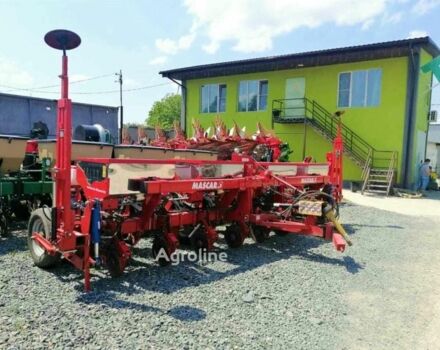 Красный Mascar Другая, объемом двигателя 0 л и пробегом 0 тыс. км за 19767 $, фото 4 на Automoto.ua