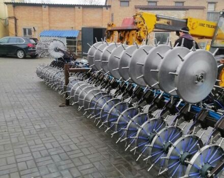 Коричневий MaxiMarin Другая, об'ємом двигуна 0 л та пробігом 0 тис. км за 58139 $, фото 3 на Automoto.ua