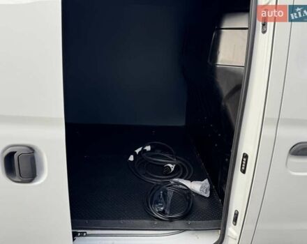 Белый Maxus e-Deliver 3, объемом двигателя 0 л и пробегом 23 тыс. км за 19400 $, фото 25 на Automoto.ua