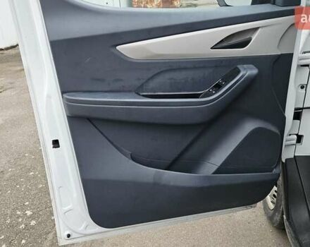 Білий Maxus e-Deliver 3, об'ємом двигуна 0 л та пробігом 27 тис. км за 16300 $, фото 11 на Automoto.ua