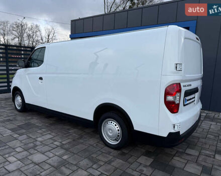 Белый Maxus e-Deliver 3, объемом двигателя 0 л и пробегом 22 тыс. км за 19900 $, фото 6 на Automoto.ua