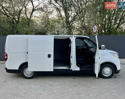 Білий Maxus e-Deliver 3, об'ємом двигуна 0 л та пробігом 83 тис. км за 14999 $, фото 8 на Automoto.ua