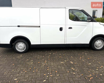 Белый Maxus e-Deliver 3, объемом двигателя 0 л и пробегом 1 тыс. км за 21572 $, фото 4 на Automoto.ua