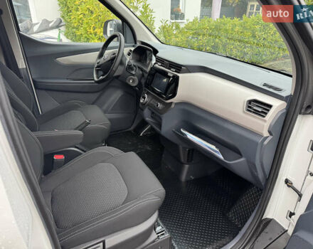 Белый Maxus e-Deliver 3, объемом двигателя 0 л и пробегом 1 тыс. км за 21572 $, фото 13 на Automoto.ua