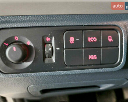 Сірий Maxus e-Deliver 3, об'ємом двигуна 0 л та пробігом 55 тис. км за 17999 $, фото 24 на Automoto.ua