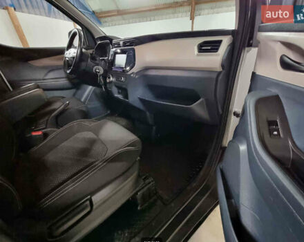 Сірий Maxus e-Deliver 3, об'ємом двигуна 0 л та пробігом 55 тис. км за 17999 $, фото 21 на Automoto.ua