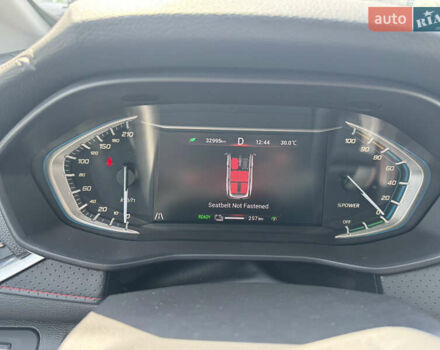 Серый Maxus Euniq 5, объемом двигателя 0 л и пробегом 33 тыс. км за 17000 $, фото 25 на Automoto.ua