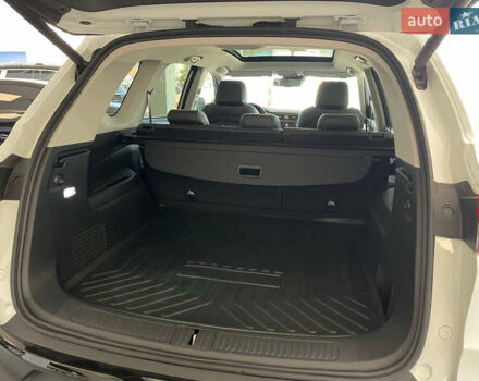 Білий Maxus Euniq 6, об'ємом двигуна 0 л та пробігом 35 тис. км за 24900 $, фото 8 на Automoto.ua