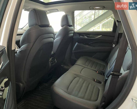 Білий Maxus Euniq 6, об'ємом двигуна 0 л та пробігом 35 тис. км за 24900 $, фото 6 на Automoto.ua