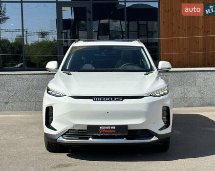 Белый Maxus Euniq 6, объемом двигателя 0 л и пробегом 1 тыс. км за 27500 $, фото 1 на Automoto.ua