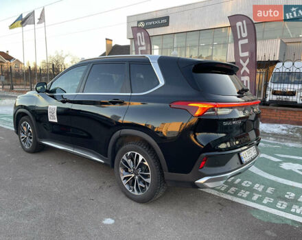 Черный Maxus Euniq 6, объемом двигателя 0 л и пробегом 30 тыс. км за 25500 $, фото 6 на Automoto.ua