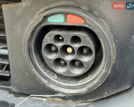 Білий Maxus EV80, об'ємом двигуна 0 л та пробігом 18 тис. км за 15500 $, фото 10 на Automoto.ua