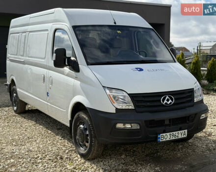 Білий Maxus EV80, об'ємом двигуна 0 л та пробігом 18 тис. км за 15500 $, фото 2 на Automoto.ua