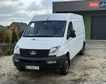 Білий Maxus EV80, об'ємом двигуна 0 л та пробігом 18 тис. км за 15500 $, фото 9 на Automoto.ua