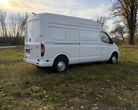 Белый Maxus EV80, объемом двигателя 0 л и пробегом 27 тыс. км за 16995 $, фото 6 на Automoto.ua