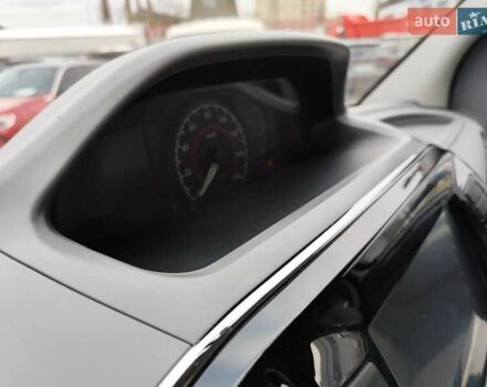 Белый Maxus EV80, объемом двигателя 0 л и пробегом 99 тыс. км за 18999 $, фото 36 на Automoto.ua